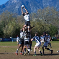 El CAR Cáceres continúa luchando por el tercer puesto