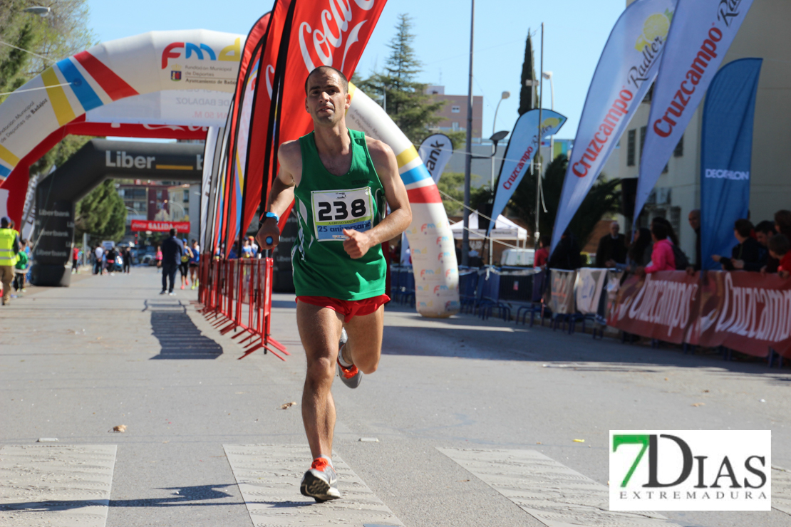 Imágenes de la 25º Maratón Ciudad de Badajoz