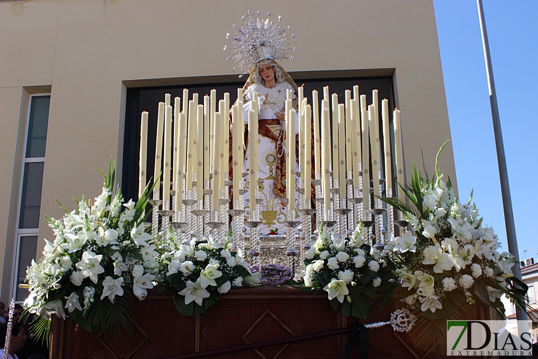 La Sagrada Cena procesiona por las calles de Mérida