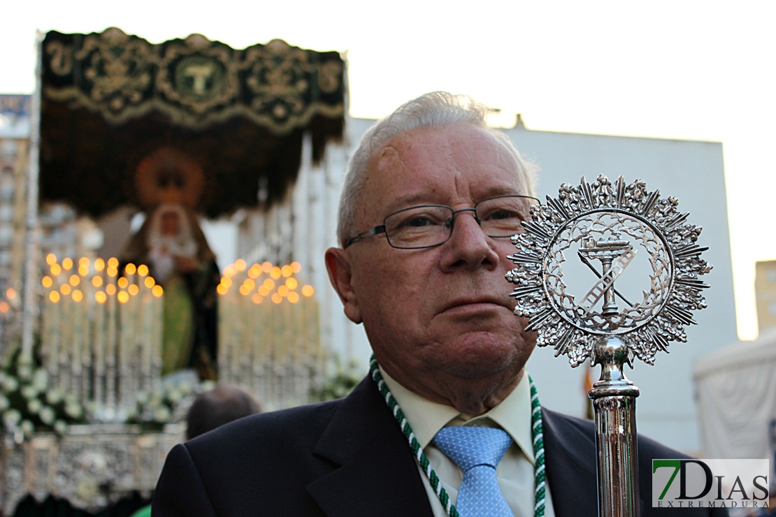 Los Ferroviarios procesionan por las calles de Mérida