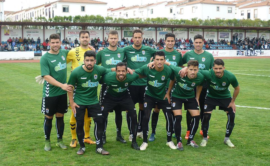 El CD. Badajoz abandona la lucha por el liderato