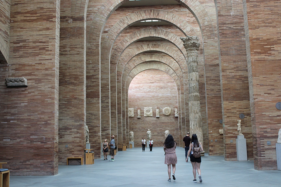 Una aplicación permite a personas discapacitadas visitar el Museo de Arte Romano