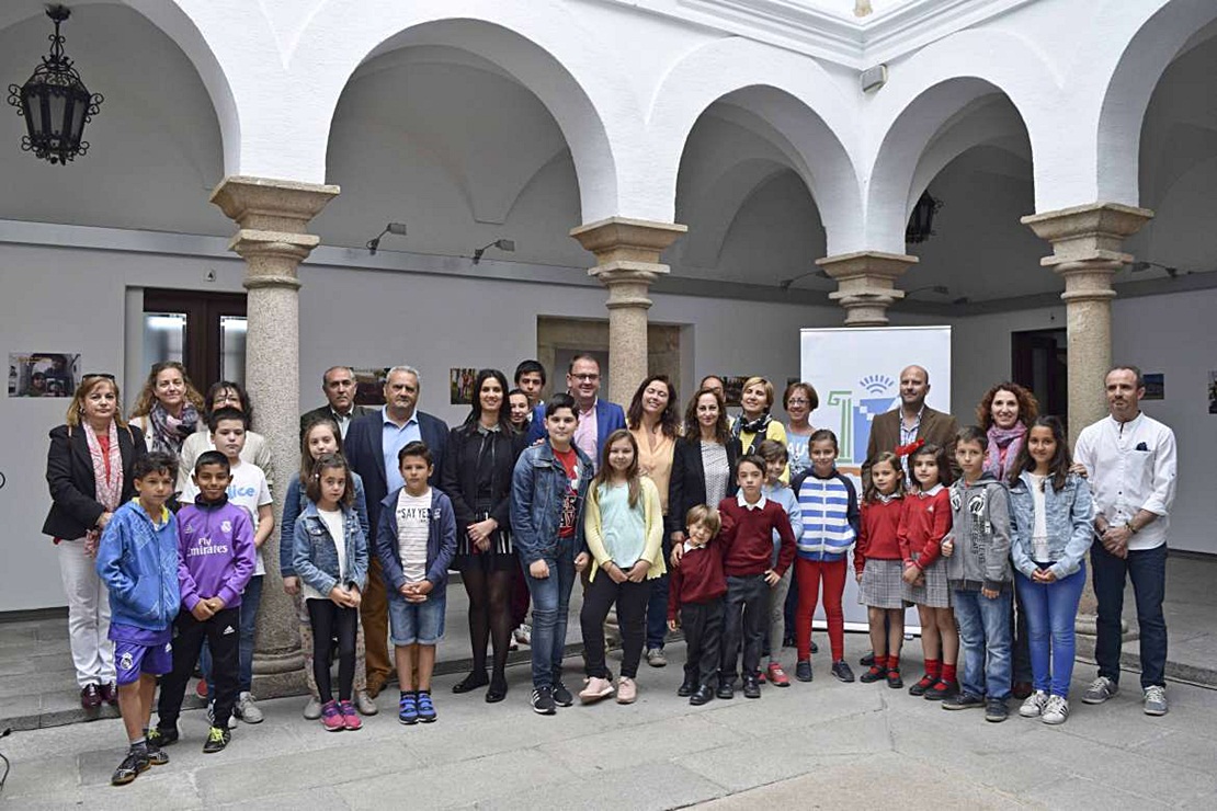 30 centros educativos de Mérida luchan por conservar los monumentos