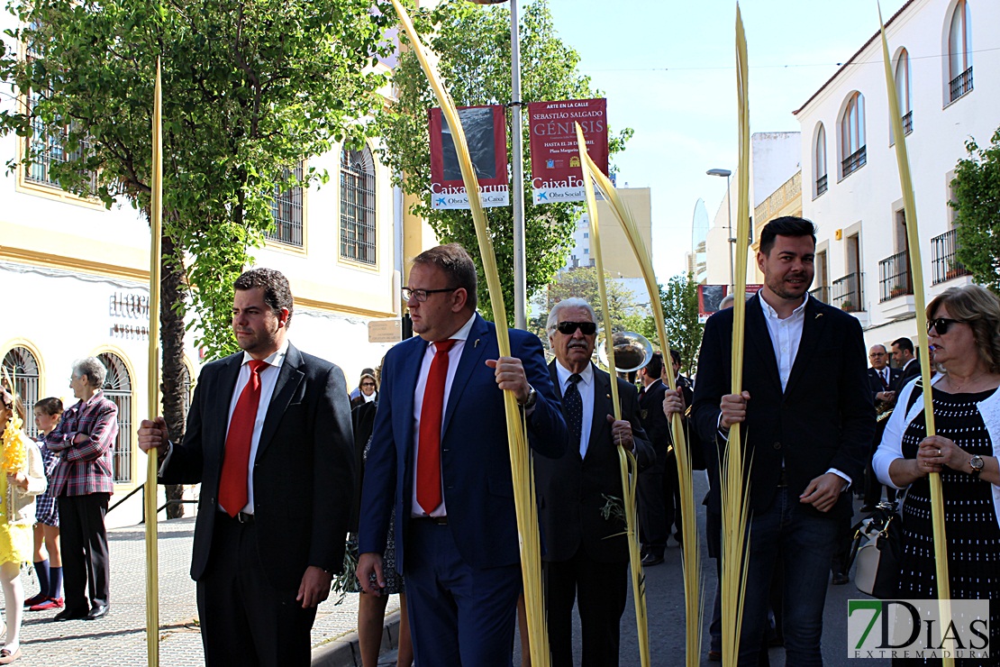 La Semana Santa de Mérida arranca con la tradicional procesión de Las Palmas