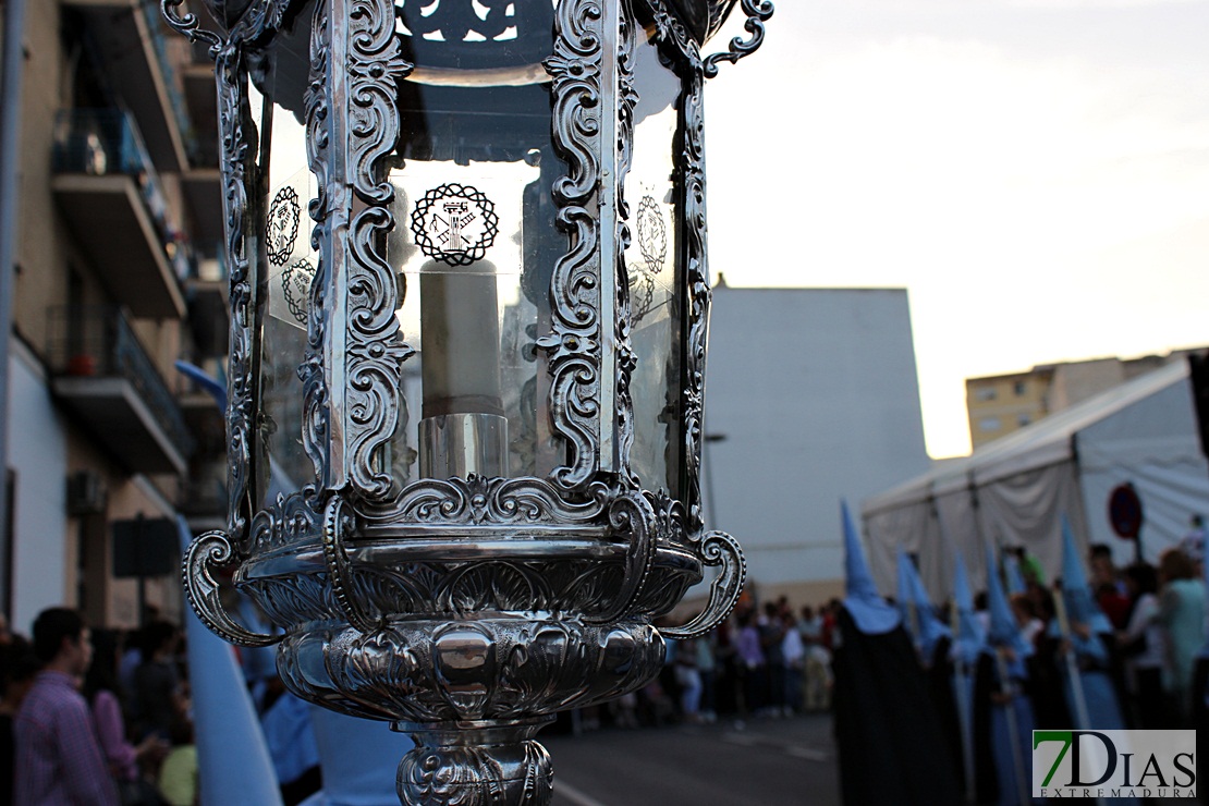 Los Ferroviarios procesionan por las calles de Mérida