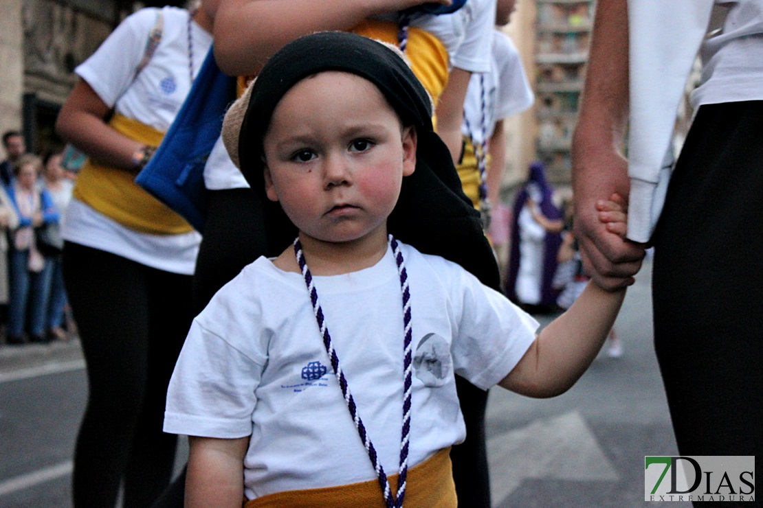 Imágenes de la procesión de los Castillos en Mérida
