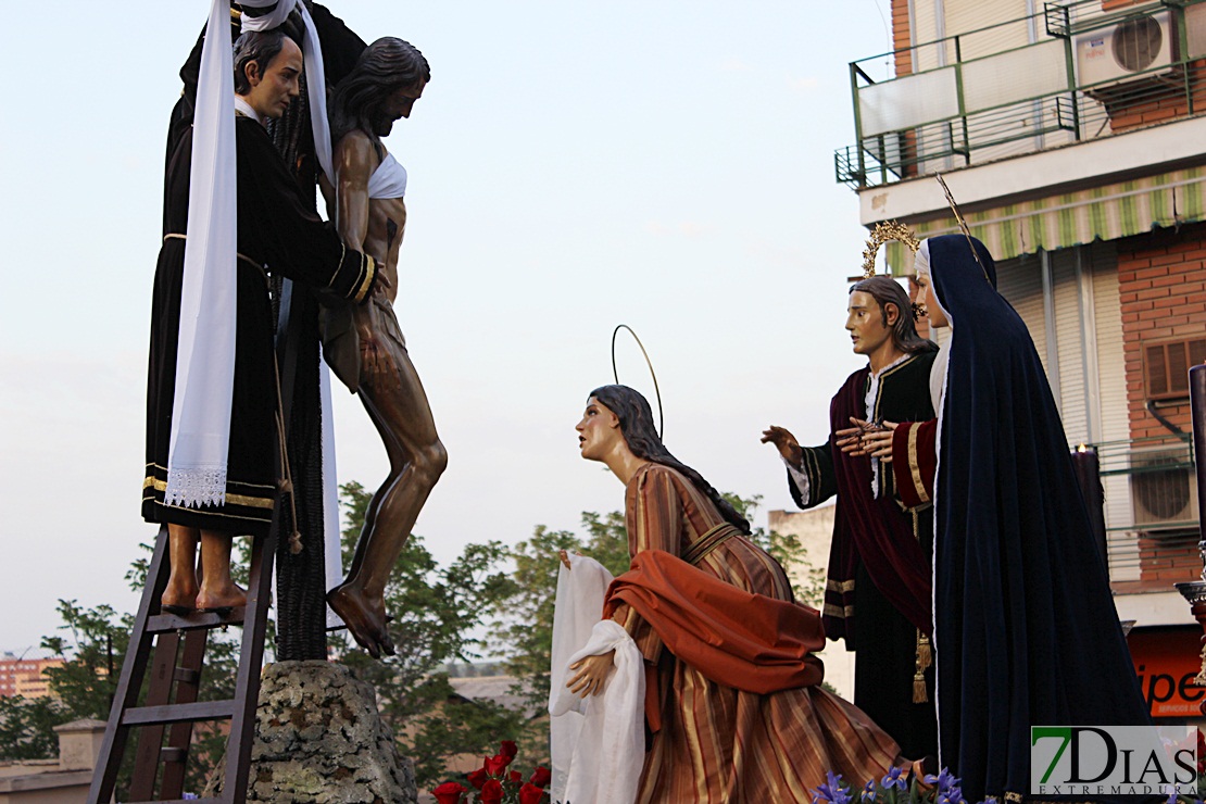 Los Ferroviarios procesionan por las calles de Mérida