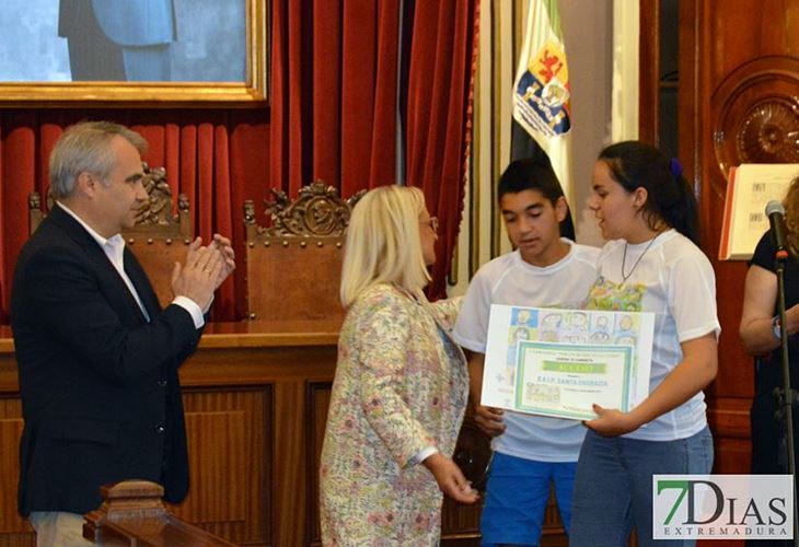 El colegio Santa Teresa gana el concurso ‘Diseña tu camiseta’