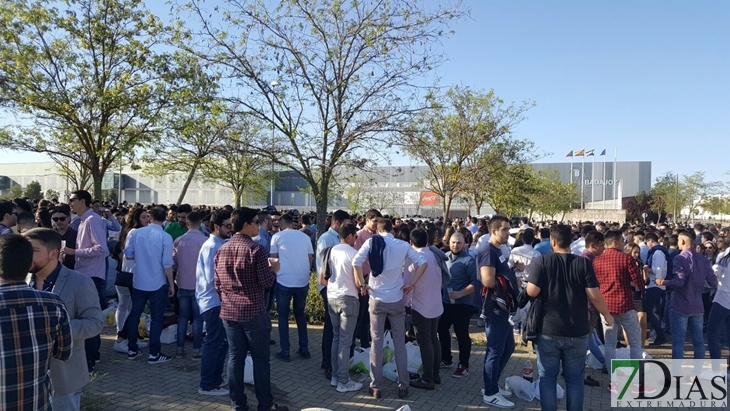 La Fiesta de la Primavera colapsa varias zonas de Badajoz