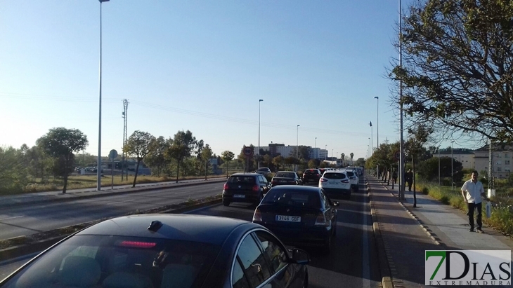 La Fiesta de la Primavera colapsa varias zonas de Badajoz