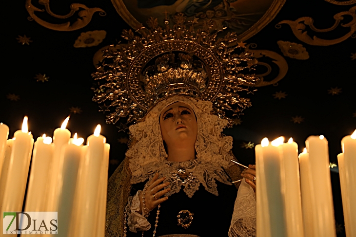 Imágenes del Lunes Santo en Badajoz