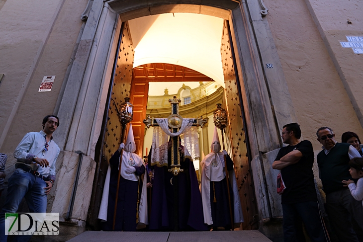 Imágenes del Lunes Santo en Badajoz