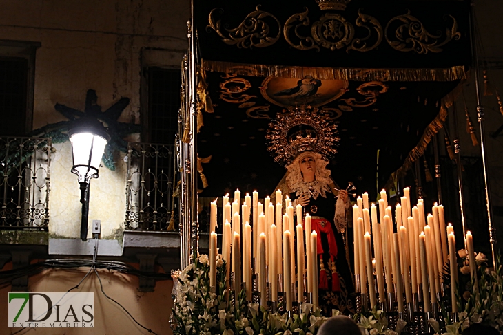 Imágenes del Lunes Santo en Badajoz