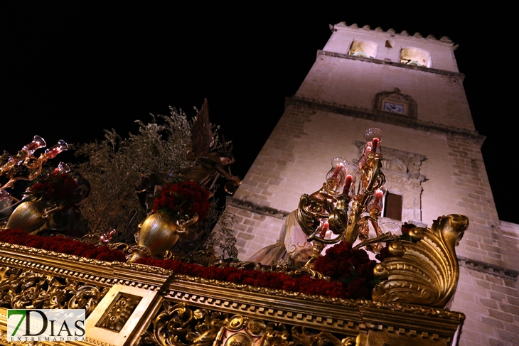 Imágenes del Lunes Santo en Badajoz