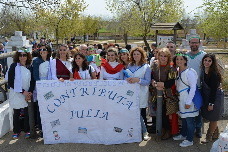 189 escolares visitan la ciudad romana de Contributa Iulia