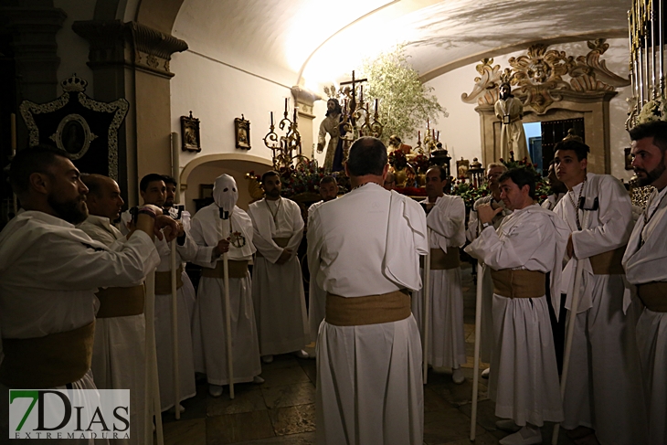 Imágenes de la Madrugada del Jueves Santo en Badajoz