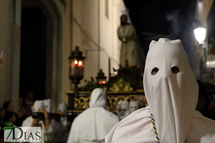 Imágenes de la Madrugada del Jueves Santo en Badajoz