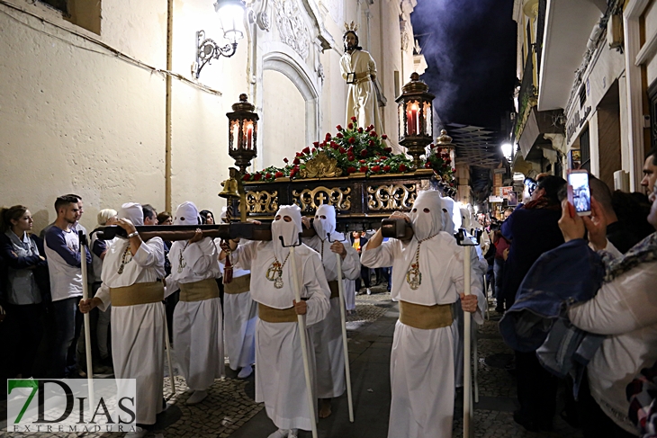 Imágenes de la Madrugada del Jueves Santo en Badajoz