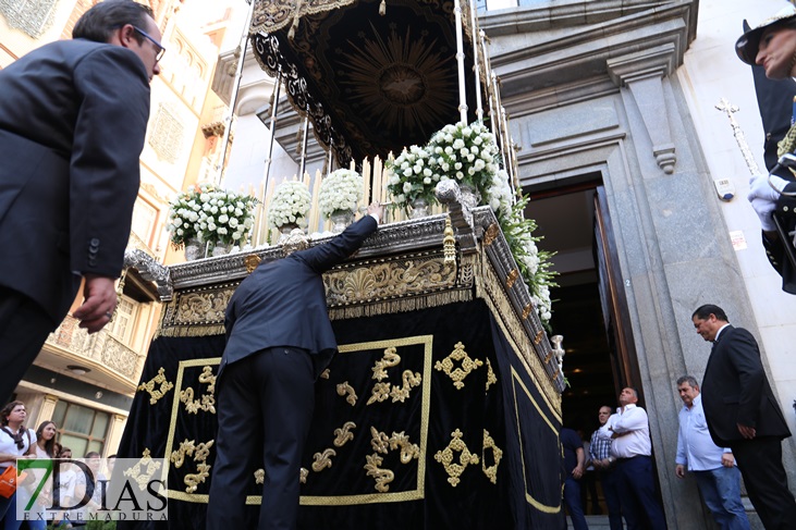 Las imágenes más íntimas de la tarde de Jueves Santo pacense