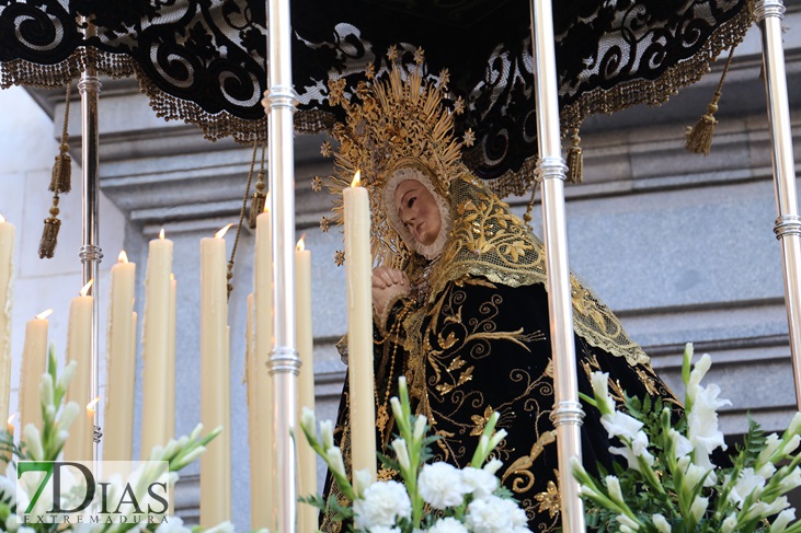 Las imágenes más íntimas de la tarde de Jueves Santo pacense