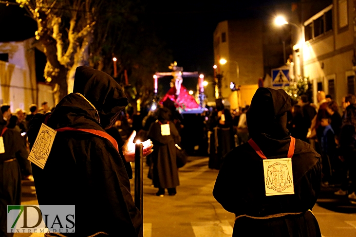 Imágenes de la Madrugada del Viernes Santo en Badajoz