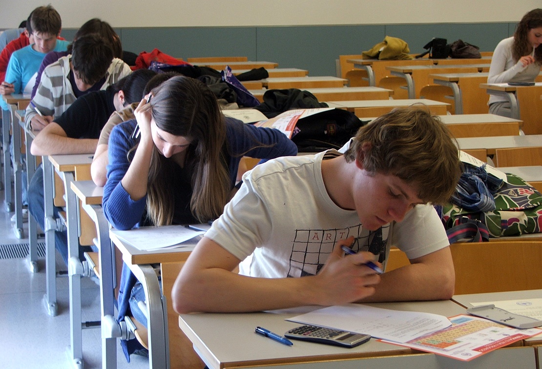 Convocadas las pruebas de Bachillerato para mayores de 20 años