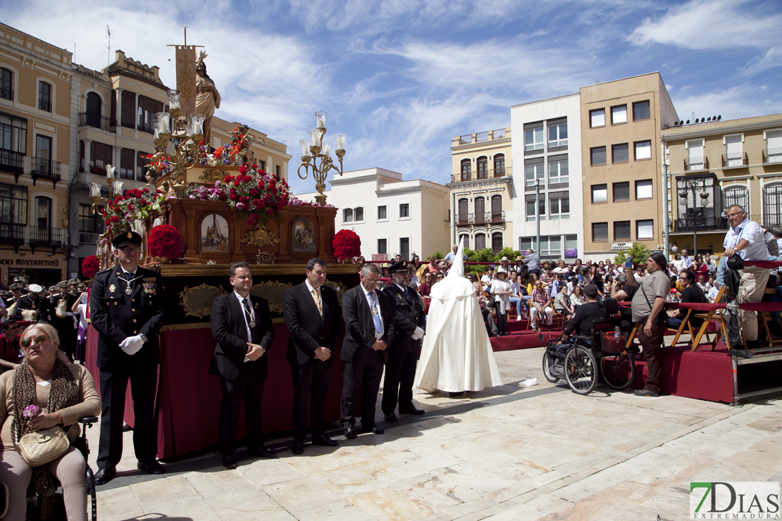 Badajoz despide una Semana Santa plena con el Resucitado