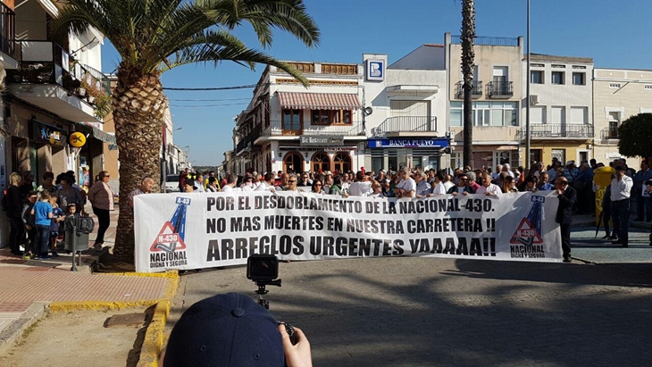 Siguen las manifestaciones para exigir la Autovía A-43