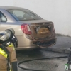 Una quema de contenedores en San Roque afecta a una vivienda y un vehículo