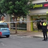 Un conductor empotra su vehículo contra un supermercado en Badajoz