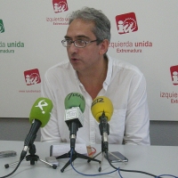 IU: “Salir de la crisis no será posible mientras normalicemos la corrupción”