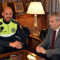 El policía que evitó la agresión machista, propuesto para Medalla de Extremadura