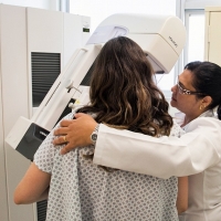 Cerca de 7.000 extremeñas se someterán a mamografías en mayo