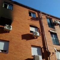 Tres mujeres heridas en el incendio de una vivienda en Badajoz