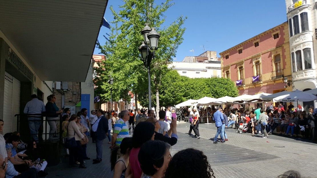 El centro de Badajoz a rebosar para ver la Procesión Magna