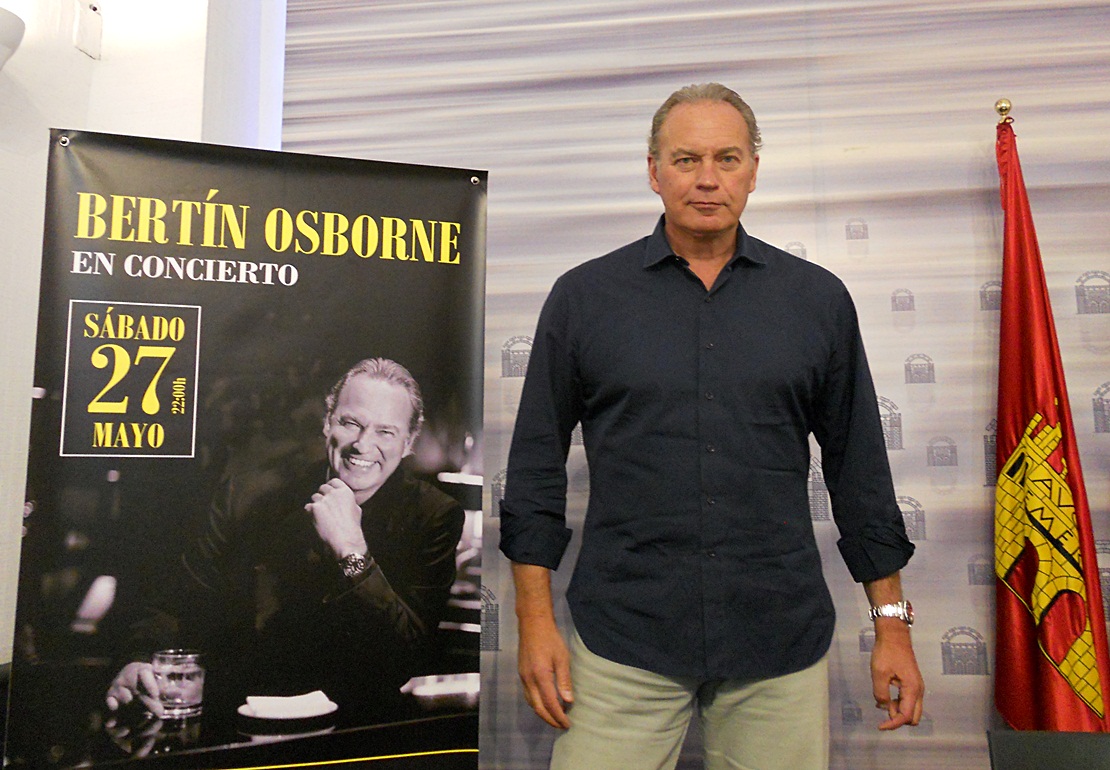 Bertín Osborne aplaza su concierto en Mérida por motivos de salud