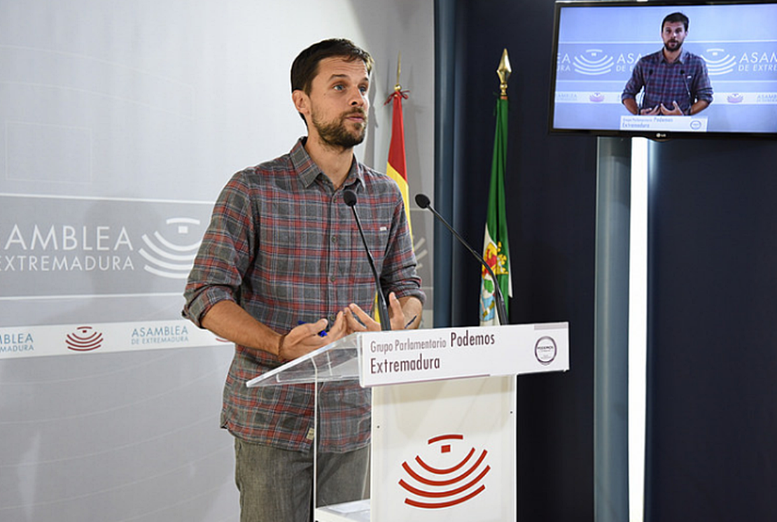 Podemos defenderá que no se supriman unidades escolares en centros públicos