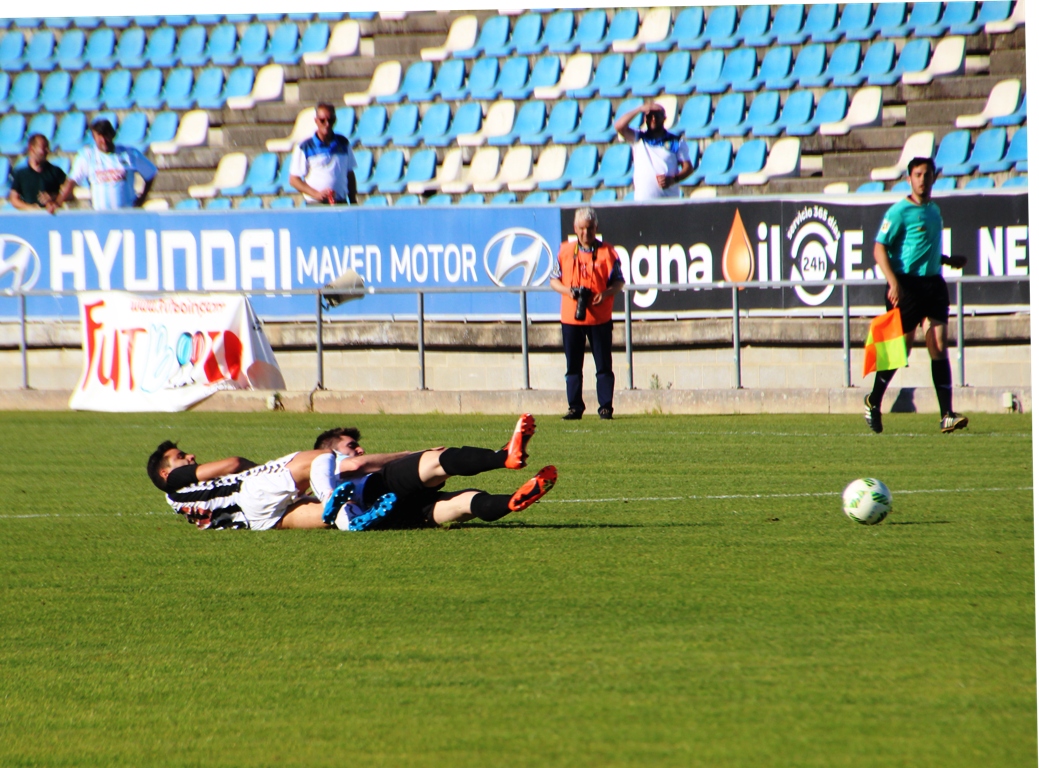 Imágenes CD Badajoz - CD Coria