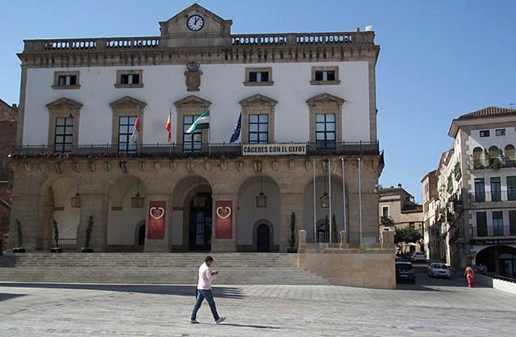 Publicada la relación de puestos de trabajo del Ayuntamiento de Cáceres