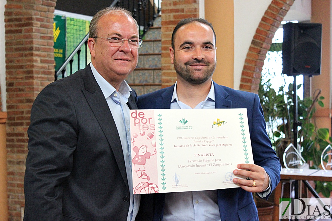 Caja Rural premia a Titán Extrem Tour por su impulso al deporte extremeño