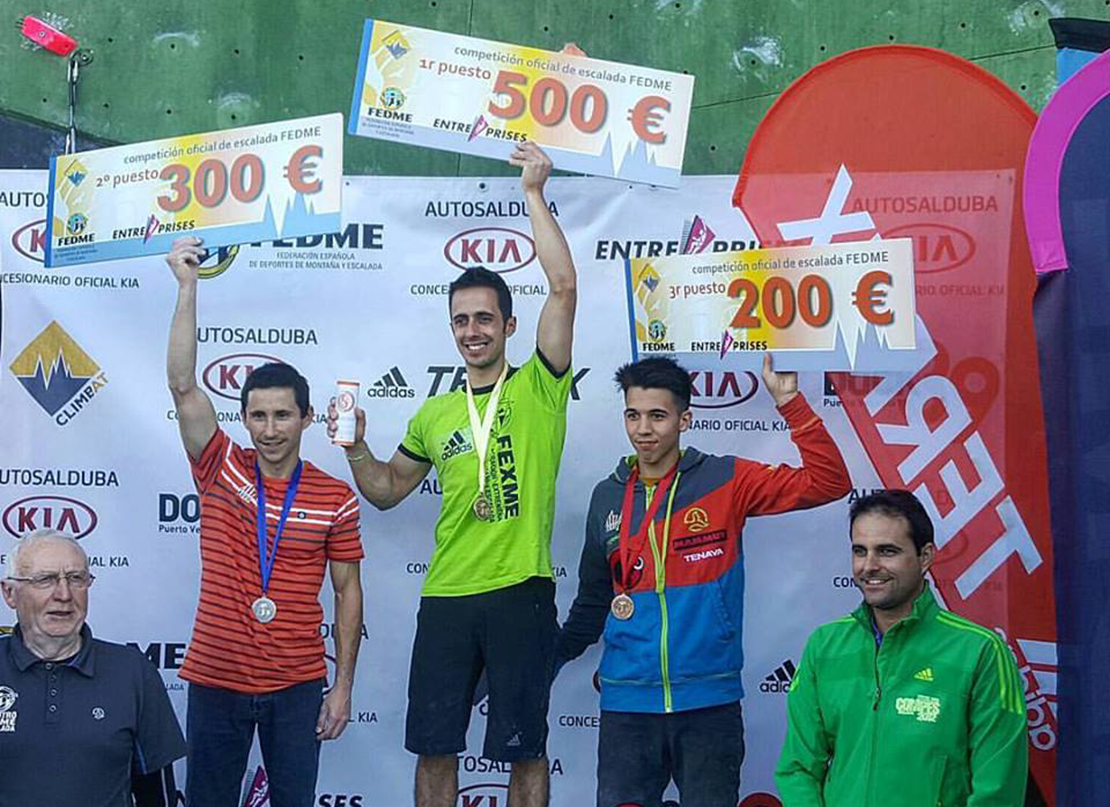 Extremadura consigue 3 oros en la Copa de España de escalada