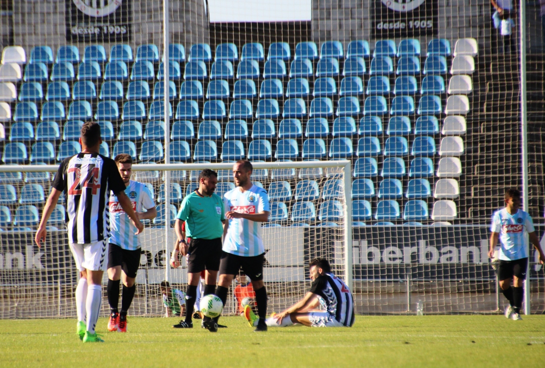 Imágenes CD Badajoz - CD Coria