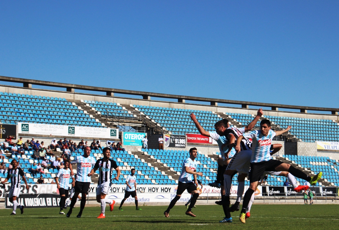 Imágenes CD Badajoz - CD Coria