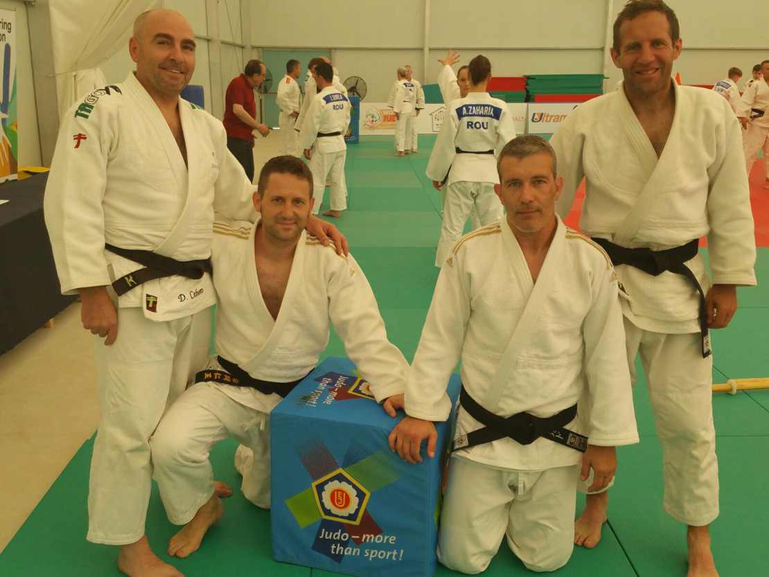 4 medallas para los extremeños en el III Trofeo Ibérico de Kata