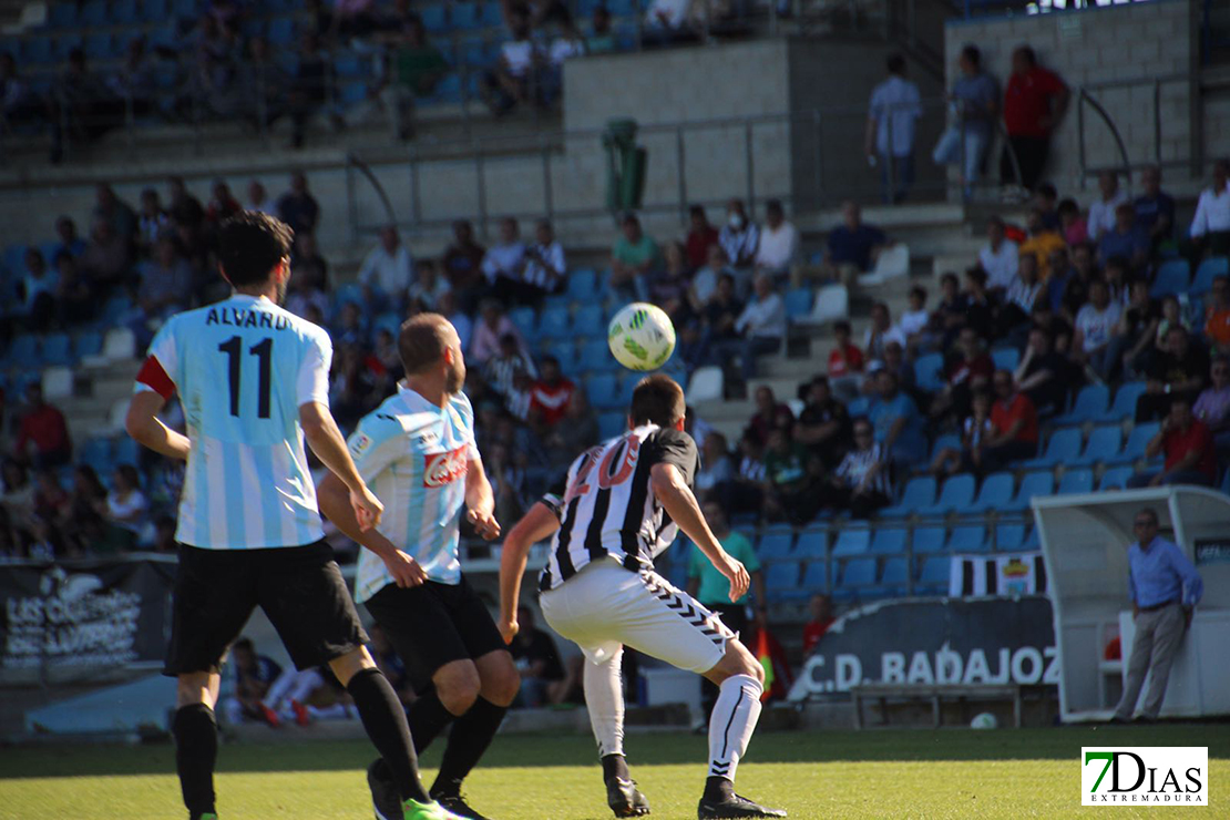 Nico Monclova ata la victoria para el CD. Badajoz