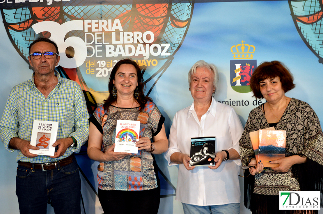Presencia extremeña en la Feria del Libro de Badajoz