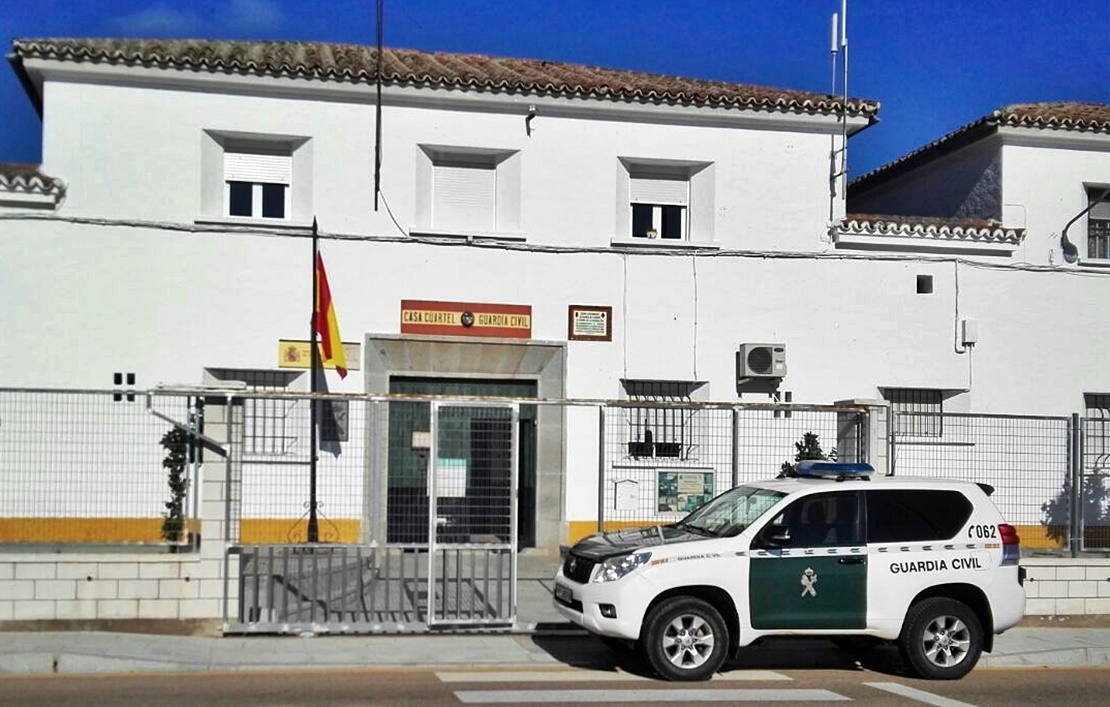 Tres detenidos por 7 robos en bares y tiendas de Zalamea