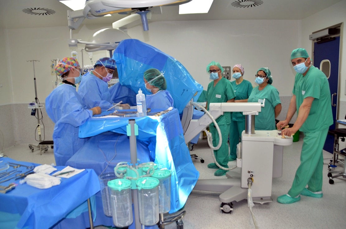 La revista internacional de los cirujanos publica los éxitos del hospital Siberia Serena