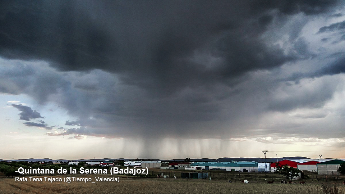 Más de 2.000 rayos tuvieron lugar este miércoles en Extremadura