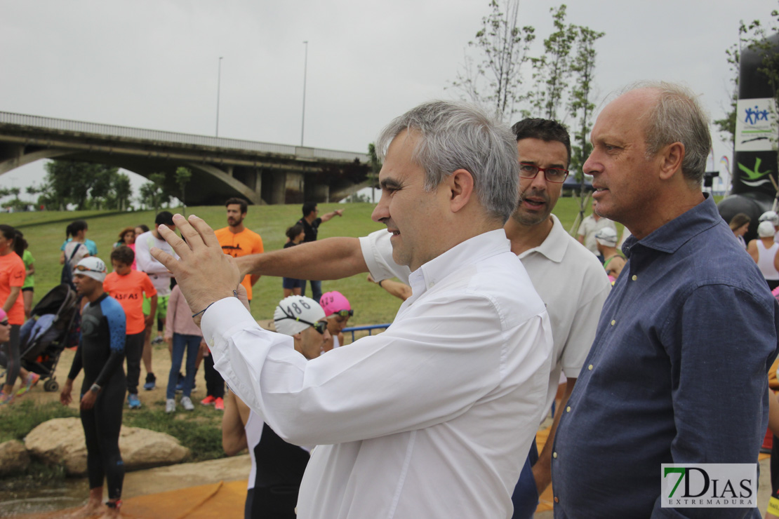 Imágenes del XIV Triatlón Puerta Palmas de Badajoz